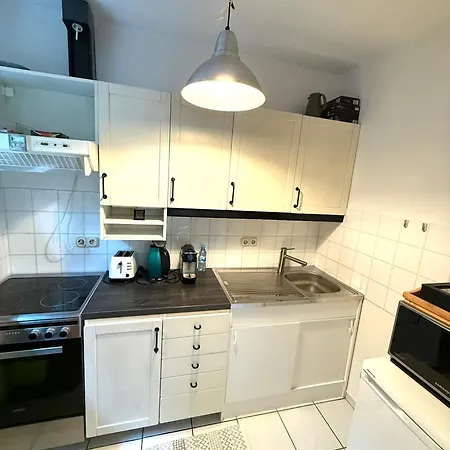 Ruhige Und Gruene Terassenwohnung