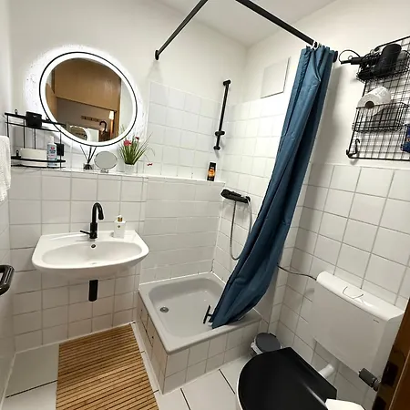 Ruhige Und Gruene Terassenwohnung Appartement Wiesbaden